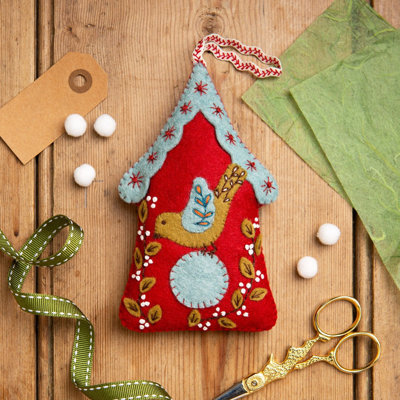 Birdhouse from Felt Craft Kit MKBHO1F