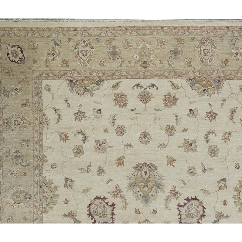 Cornwall Wool Oriental Area Rug in Beige/Ivory