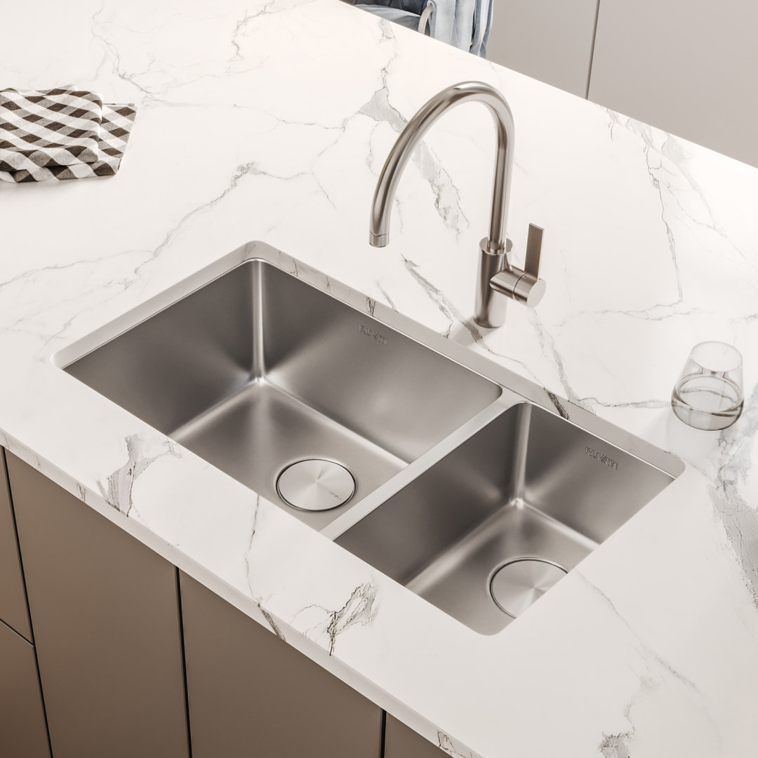 Ruvati 32-inch Undermount Kitchen Sink 16 Gauge Stainless Steel Ruvati 