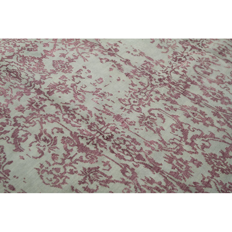 Hand-Knotted High-Quality Silver and White Area Rug