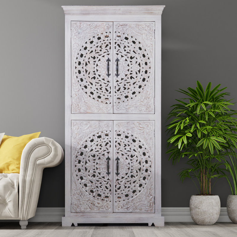 Armoire Santillanes, Blanchies
