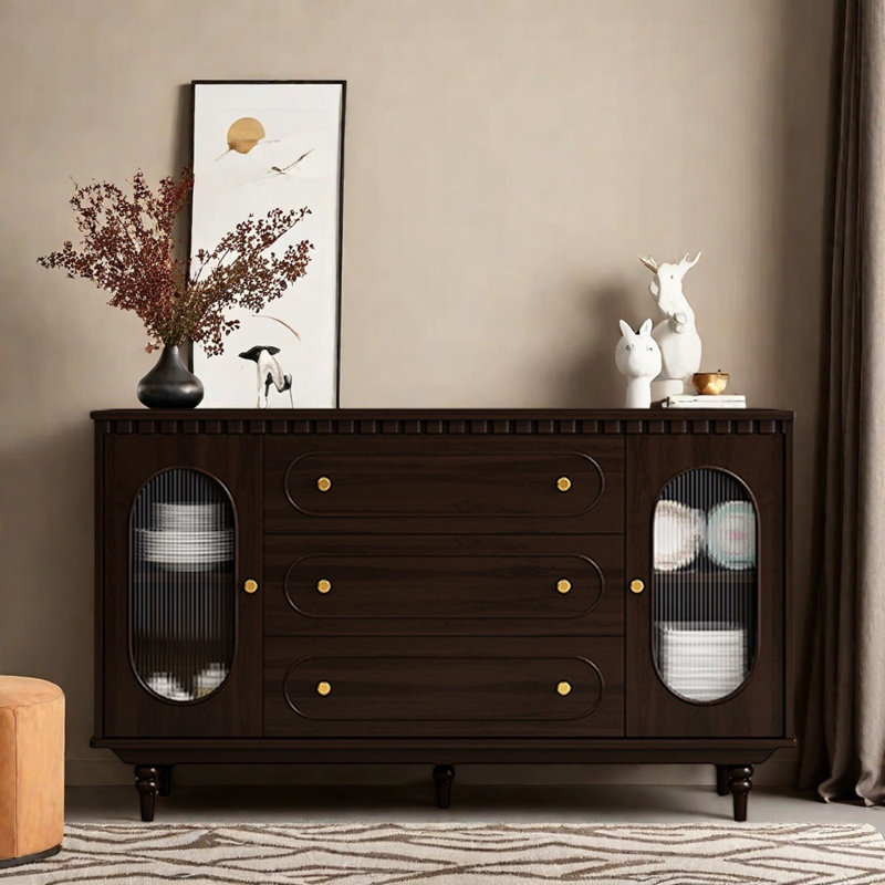 Gillette, Walnut