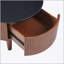 Table basse gigogne ronde vintage avec tiroir cannelé, noir et noyer, idéale pour les espaces de vie élégants et fonctionnels
