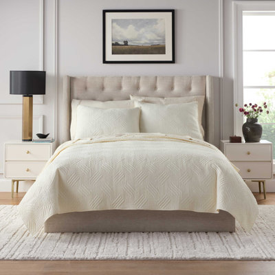 Martex Arcadia Lattice Quilt Set