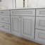 Armoire de cuisine à base d'évier en bois massif de bouleau gris avec portes à fermeture en douceur de style Shaker de l 33 po x H 34,5 po x P 24 po Sinber-116871494-116871491