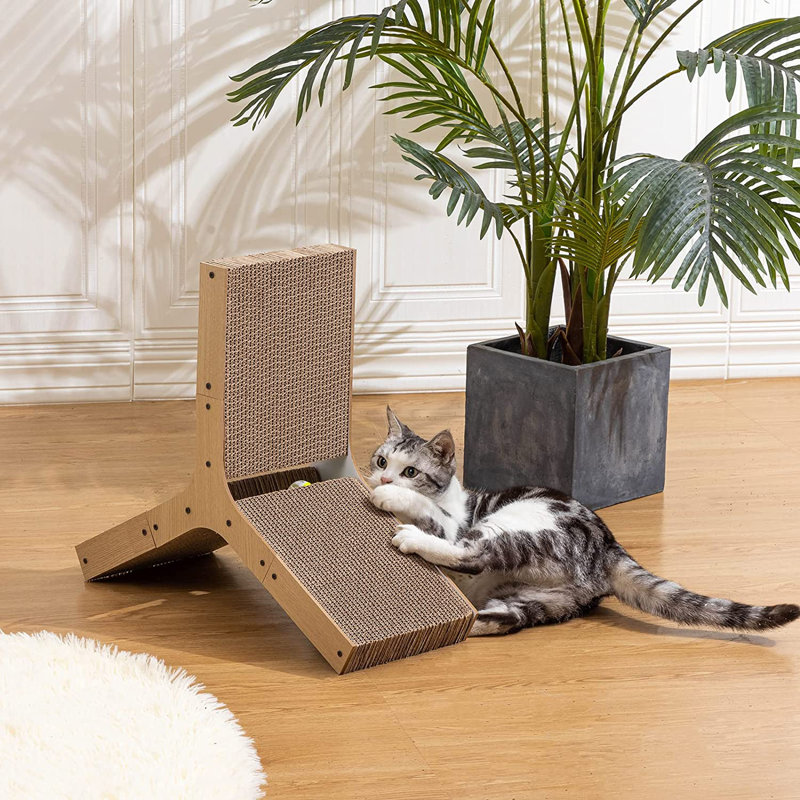 Dairel Scratching Post