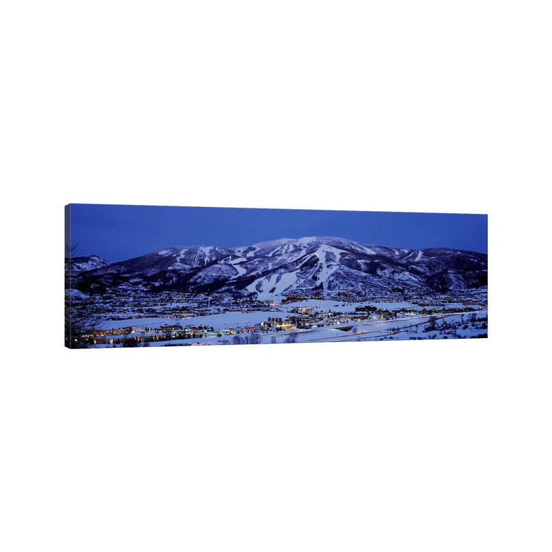 «Illuminated Landscape», Mont Werner, Steamboat Springs, routt County, Colorado, États-Unis - Giclée sur toile tendue avec châssis