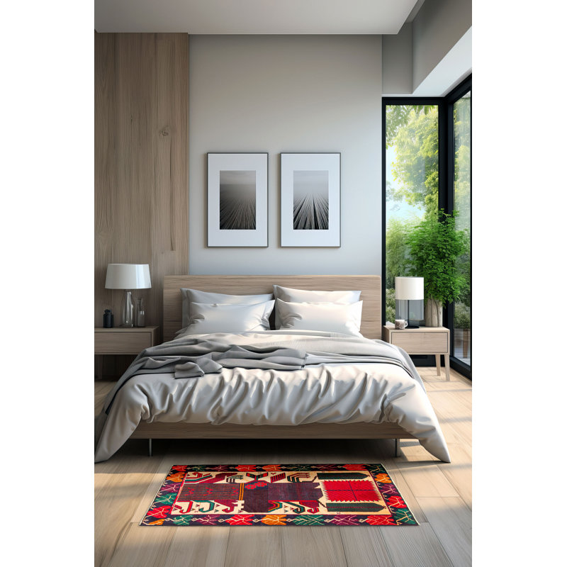 Tapis brun Teimani 3 pi 1 po x 4 pi 11 po