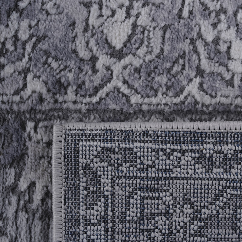 Zachais Oriental Indoor / Outdoor Rug, Rectangle 5'3'' x 7'6''