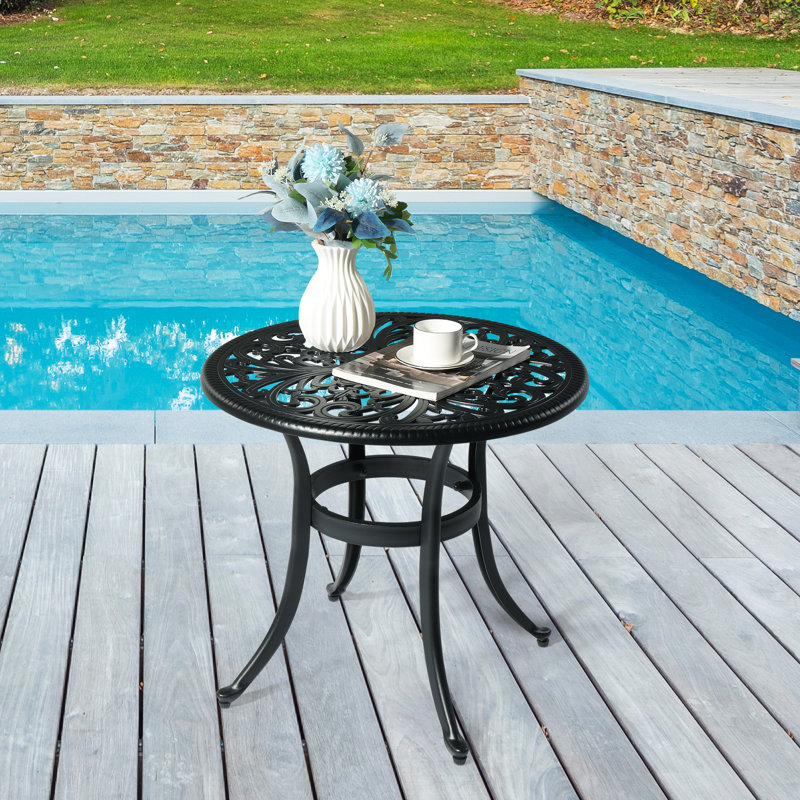 Table d'appoint en aluminium thermolaqué Reinna, Noir