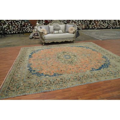 Tapis traditionnel fait à la main