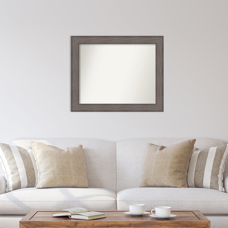 Miroir d'appoint mural encadré en bois Christina-Marie, 33 po x 27 po
