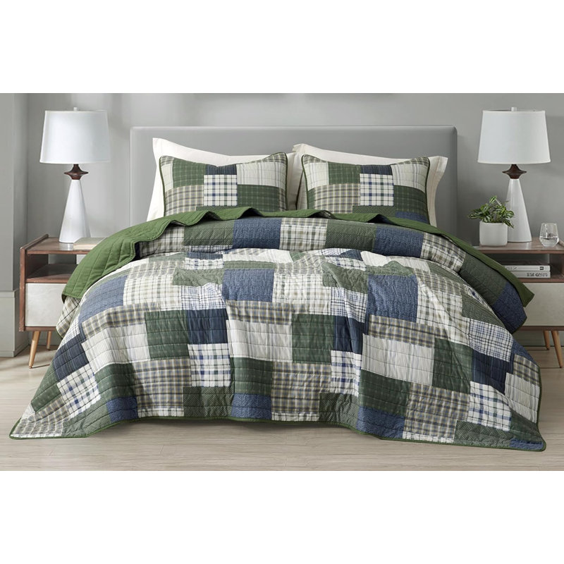 Cedar Printed Plaid Patchwork Microfiber Quilt Set, Green/Blue/White/Tan Patchwork, King Quilt + 2 King Shams