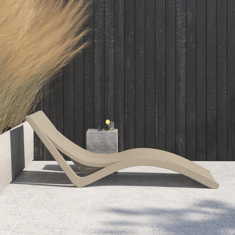 Farrah 28'' Outdoor Chaise Lounge