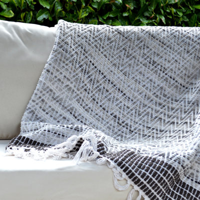 Naal Heavyweight Zig Zag Patterned Throw