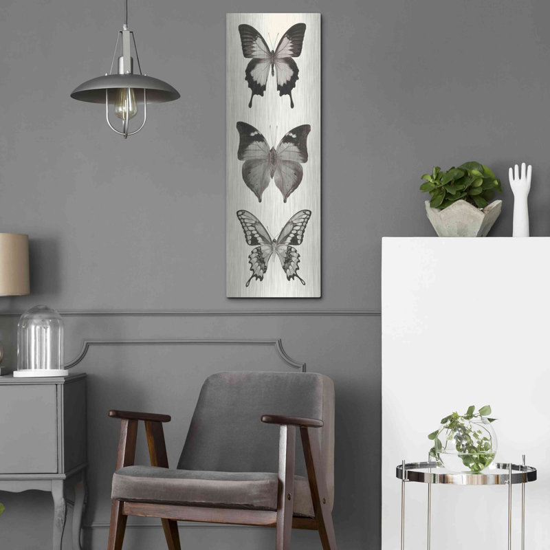 «Butterfly BW Panel I» par Debra Van Swearingen, H 36 po x l 12 po
