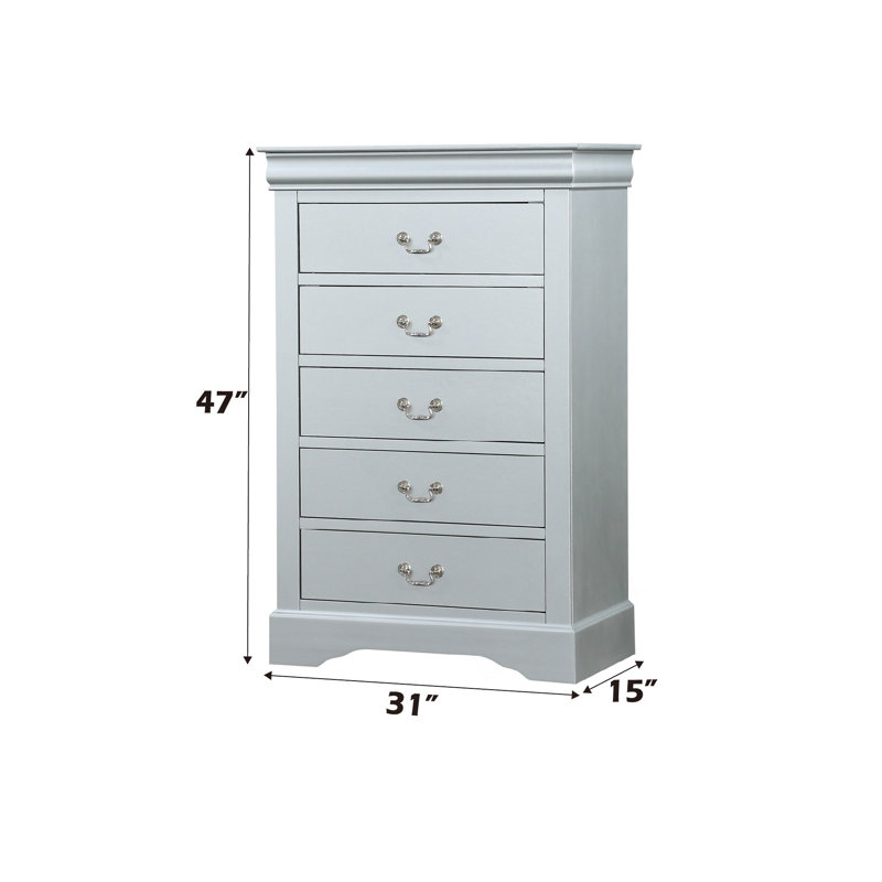 Commode moderne avec cinq tiroirs spacieux, des glissières lisses et une fabrication en queue d'aronde durable pour un rangement organisé.