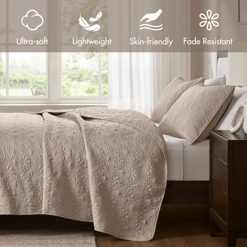 Quebec Reversible Quilt Set, Khaki, Twin/Twin XL Coverlet + 1 Standard Sham