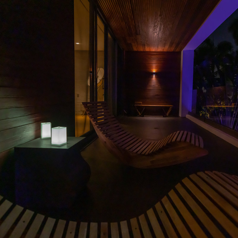 Hokare LED Outdoor Table Lamp