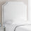 Tête de lit Bevel Tacked Plush College - blanc - avec pieds