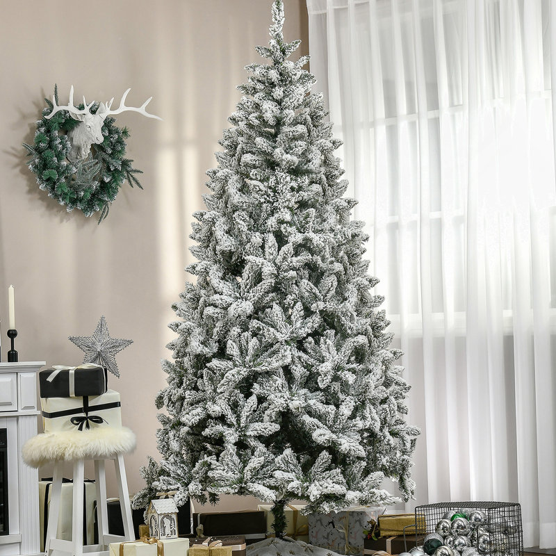 Arbre de Noël artificiel enneigé 7,5 pi avec branches réalistes, H 7,5 pi