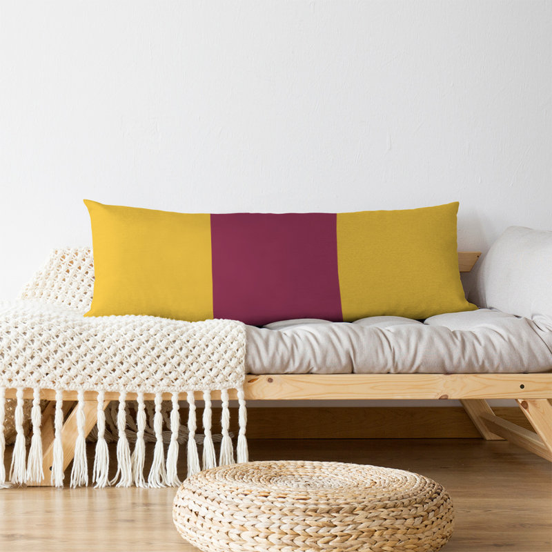Oreiller de corps en polyester / polyester Arizona Football Stripes, Mississippi Rebellion, Jaune / milieu marron
