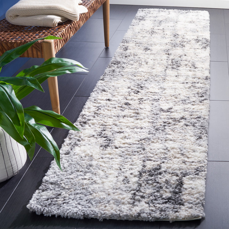 Mena Abstract Gray/Ivory Area Rug, Runner 2'2" x 9'