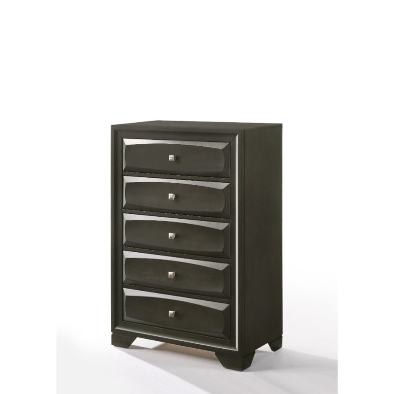 Diyor 49'' W 5 - Drawer Dresser