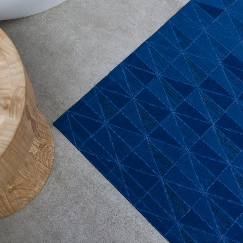 Geometric Area Rug in Blue/Black, Runner 2'7" x 16'4"