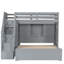 Lit simple superposé au dessus d'un lit double avec escalier de rangement, garde-robe, port USB et structure en bois massif gris clair-431462286