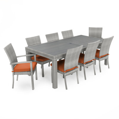 Ensemble repas rectangulaire pour 8 personnes avec coussins Sunbrella Fionnula