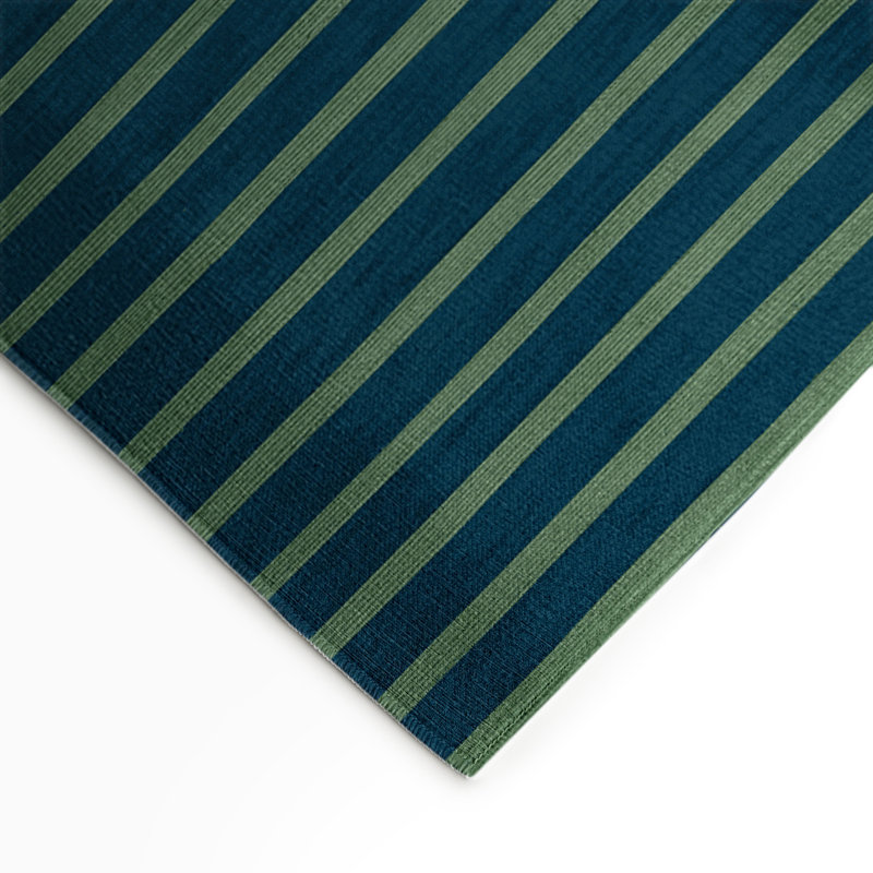 HorizontalStripes Green Indoor and Outdoor Area Rug, Rectangle 5' x 7'