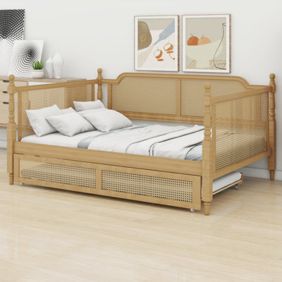 Traditional Rattan Daybed with Trundle Bed