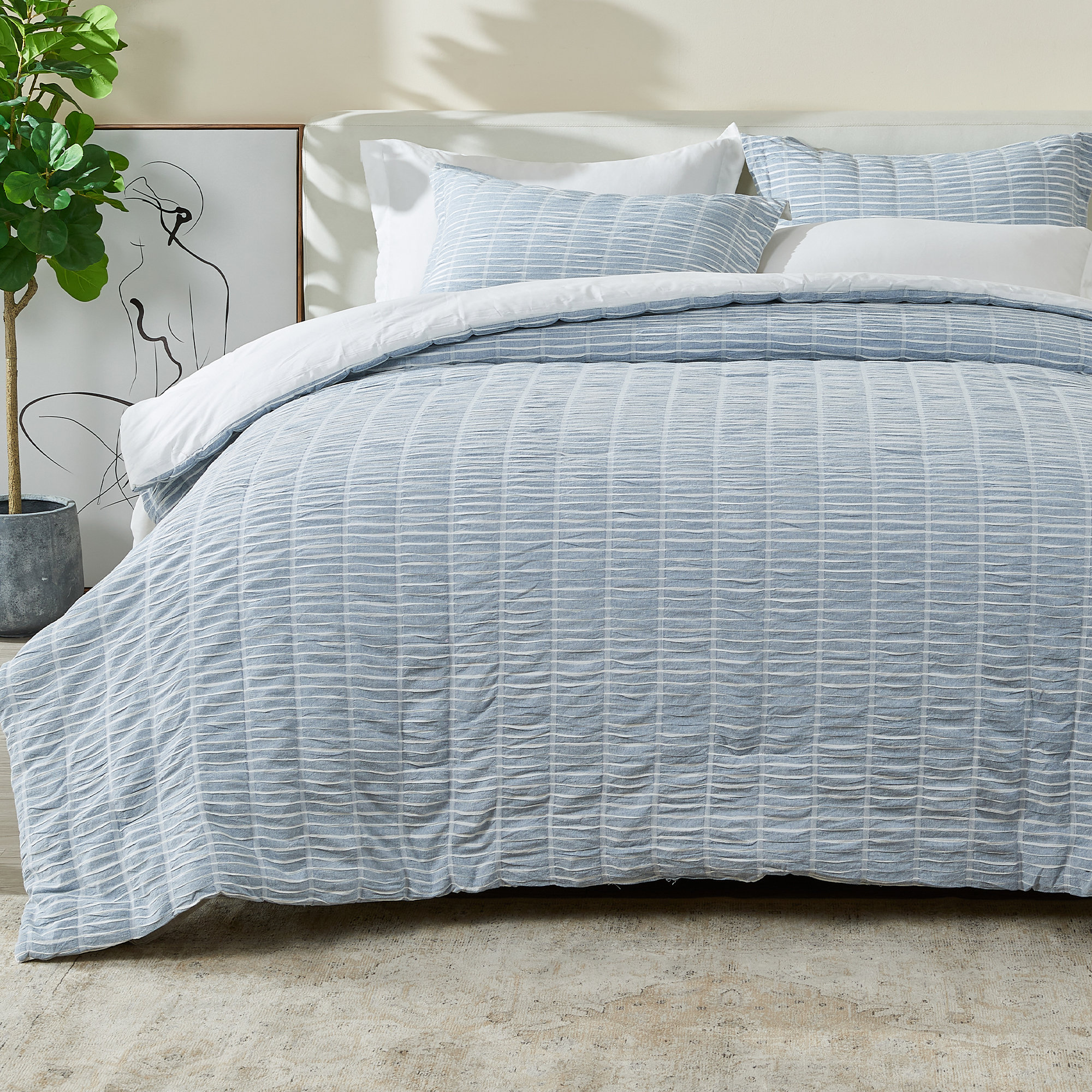 100% Cotton Puckered 3 Pc Reversible Comforter Set with Shams, King, Vintage Indigo