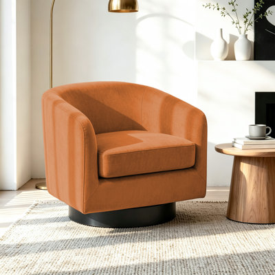 Fauteuil demi-tonneau pivotant en velours orange avec base en bois massif Eugenie Applewold