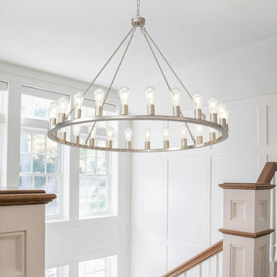 Très grand lustre argenté de 48 po à 24 lumières Wagon Wheel Light |