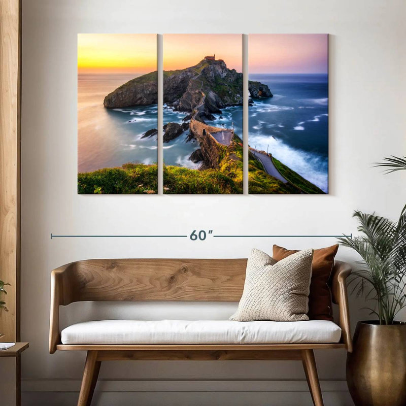 Gillard San Juan De Gaztelugatxe Cliff, H 32 po x l 50 po