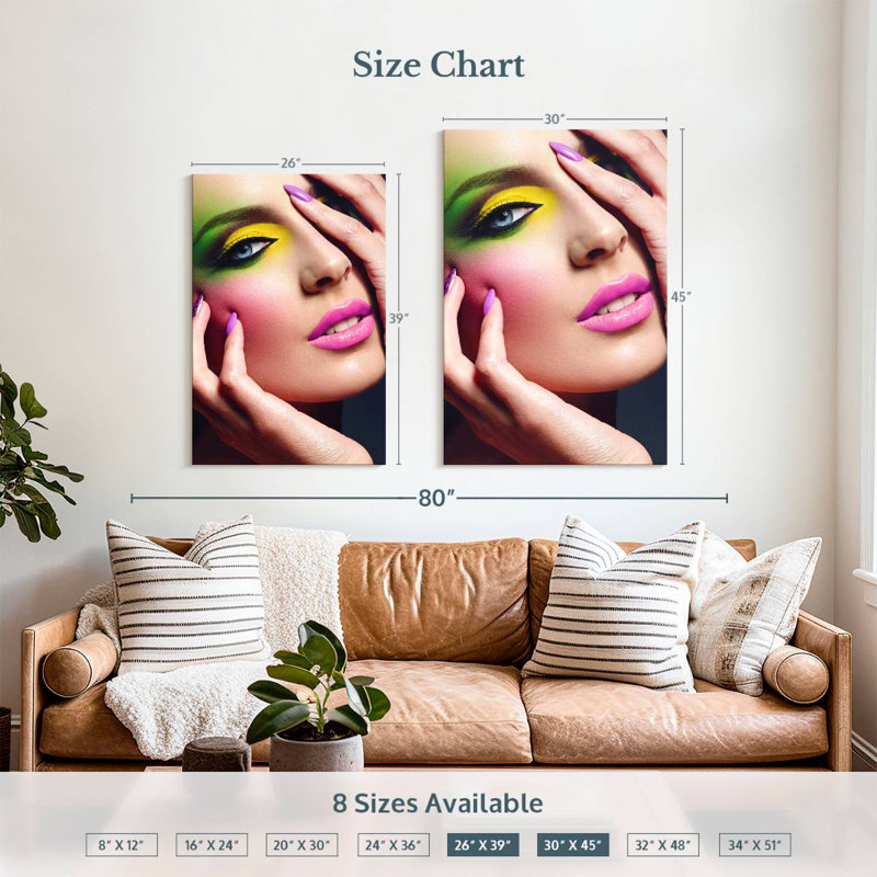 Maquillage Shuttworth Flashy, H 45 po x l 30 po