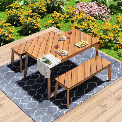 Salle à manger en bois 3 pièces, 2 bancs, convient au jardin, au bord de la piscine et aux espaces intérieurs, look moderne avec bois en diagonale, assemblage simple, patins réglables pour des zones idéales, grain unique