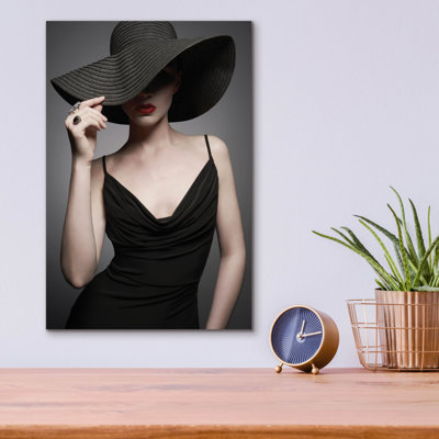«Lady in Black 3» par Epic Portfolio, art mural en verre acrylique
