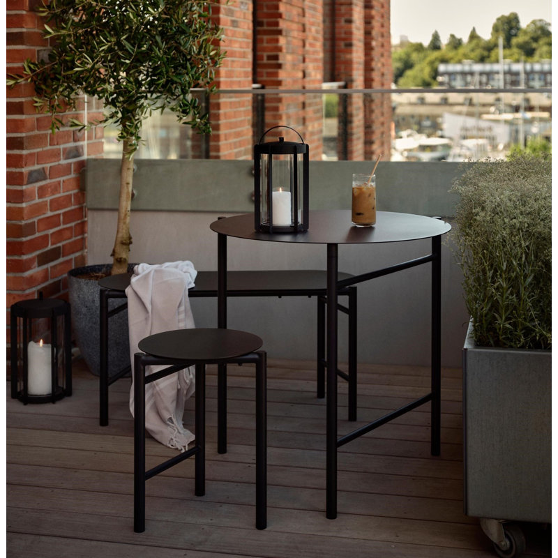 DISC Outdoor Table, Black