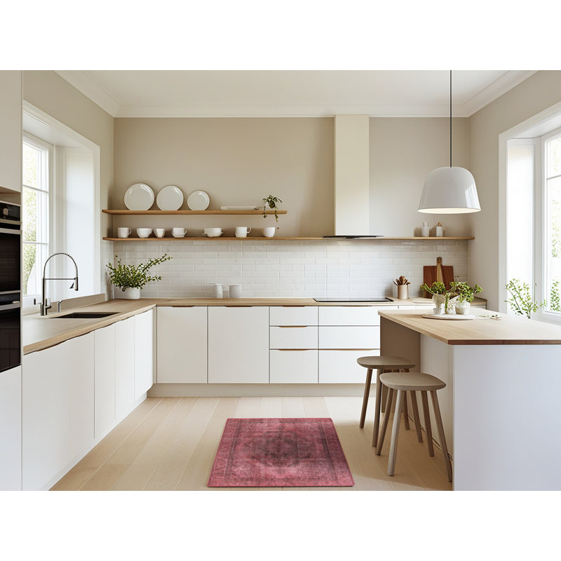 Ahnyla Oriental Indoor Rug, Rectangle 2' x 3'