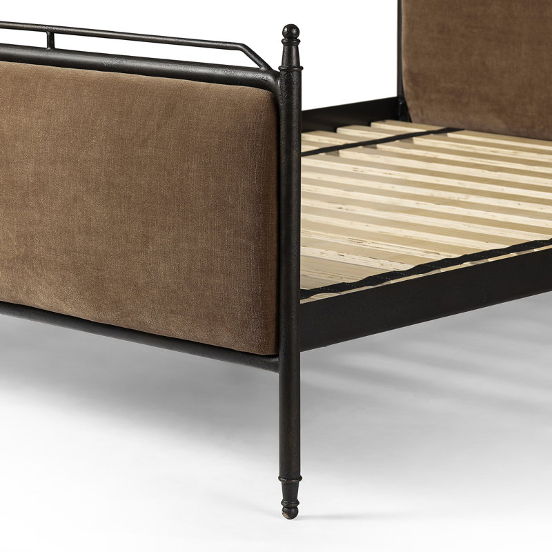 Leyla Bed, Queen, Altair Mushroom