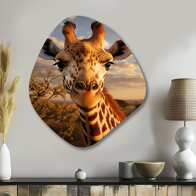 Girafe Portrait Vibrant - Art mural asymétrique en forme de nébuleuse de girafe, H 35 po x l 31 po x P 1 po