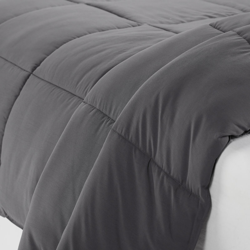 Gray Full/Queen Microfiber Comforter Set
