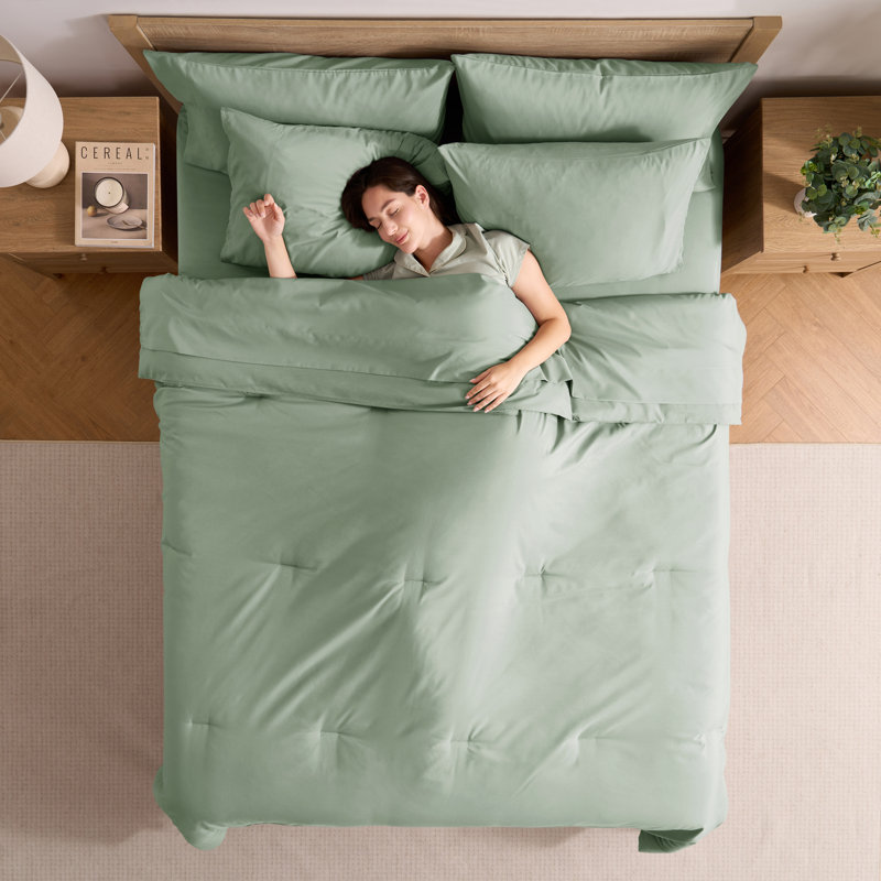 Soft Microfiber 7 Piece Comforter Set with Sheets, Full / Double Comforter + 6 Additional Pieces, Sage Green