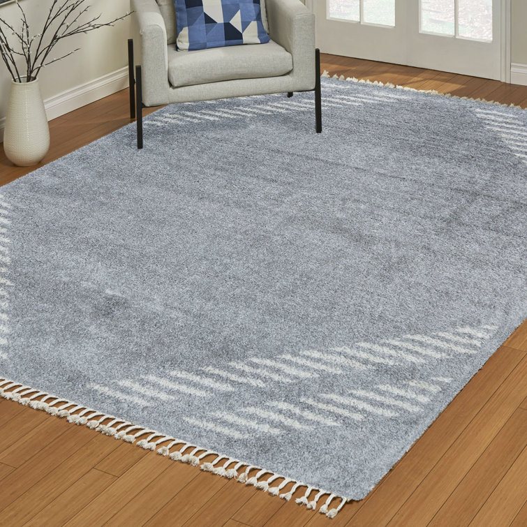 Tapis à poil long moderne gris / ivoire à franges Limmet Bristow