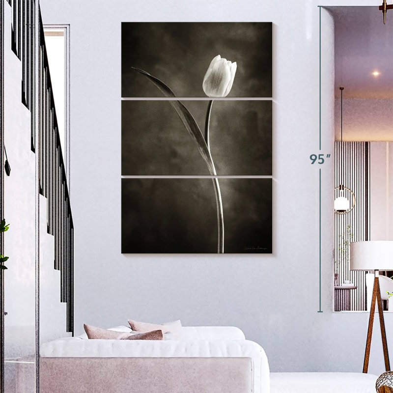 Harnek Two Tone Tulips I, 32" H x 20" W