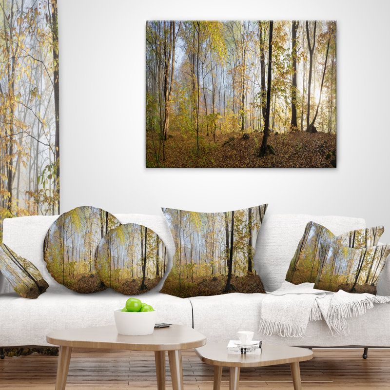 Oreiller de la forêt d’automne dans le matin paysager, 16 po x 1 po, Coussin décoratif