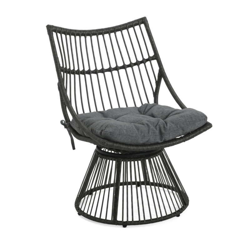 CHAISE ELAINE